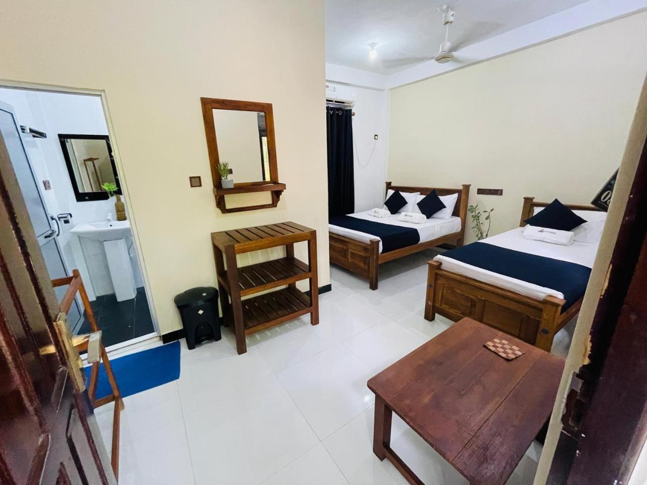Natraj Guest House Trincomalee Exterior foto